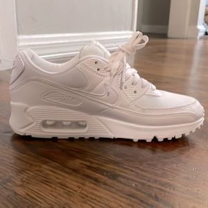 Women's Air Max 90, size 7